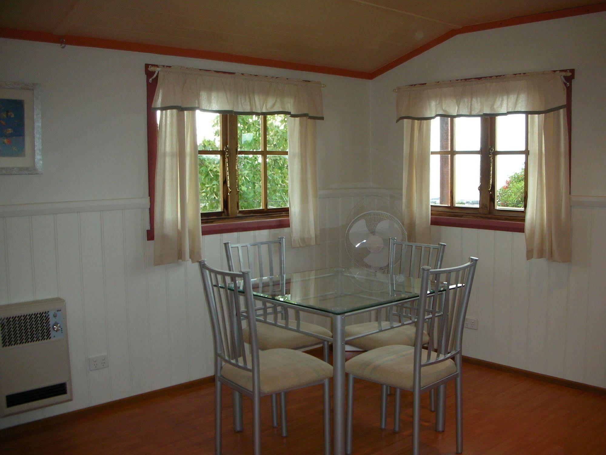 Cedar Cottages Blackmans Bay Exteriér fotografie